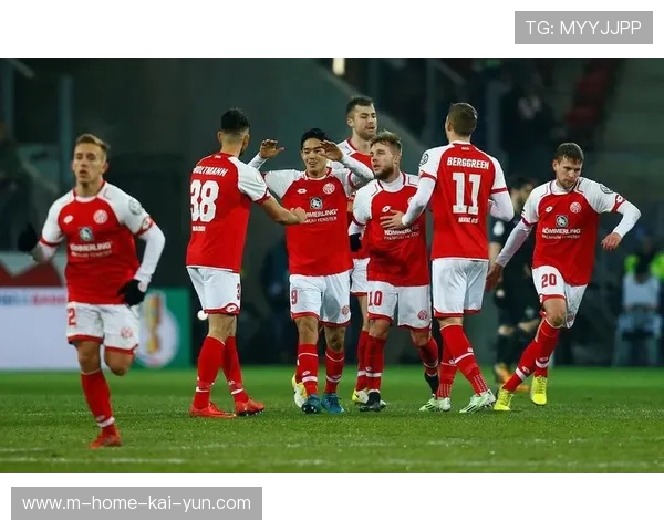 阿森纳高位逼抢体系成熟 客场对阵布伦特福德被看好 阿森纳高位逼抢体系成熟 客场对阵布伦特福德被看好